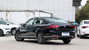 VW Magotan Deluxe 380TSI DSG